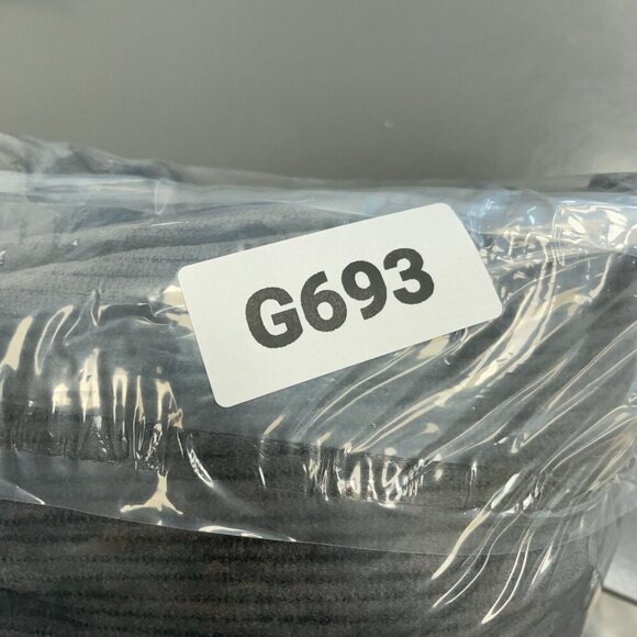 NWOT Spyder Men's M/M Gray Quarter-Zip Pullover Sweatshirt Soft Ribbed Fleece - Picture 5 of 10